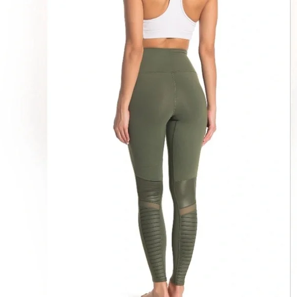 Alo Yoga High-waist Airlift Moto Legging Mesh details In Olive Branch Size S - Picture 14 of 14